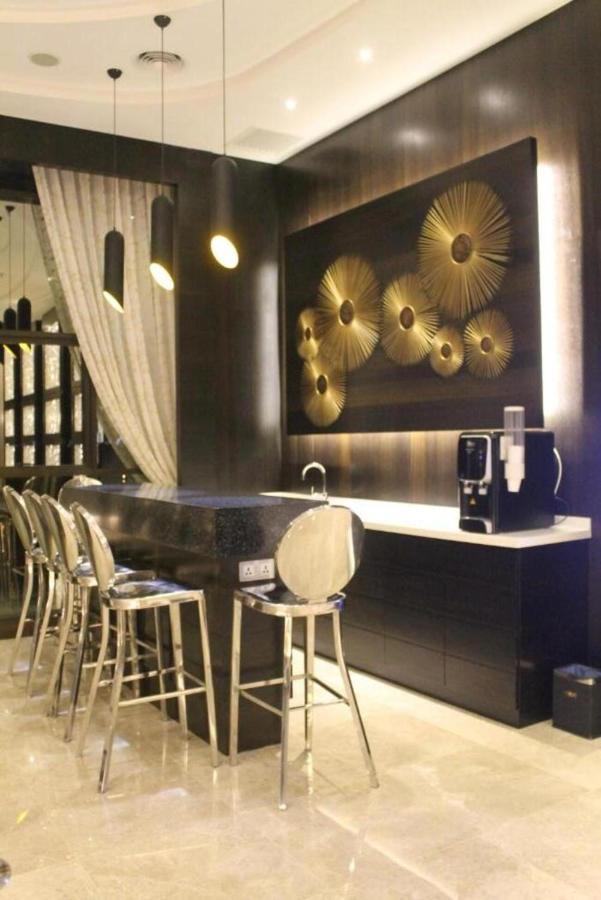 Geobay Hotel Johor Bahru Esterno foto