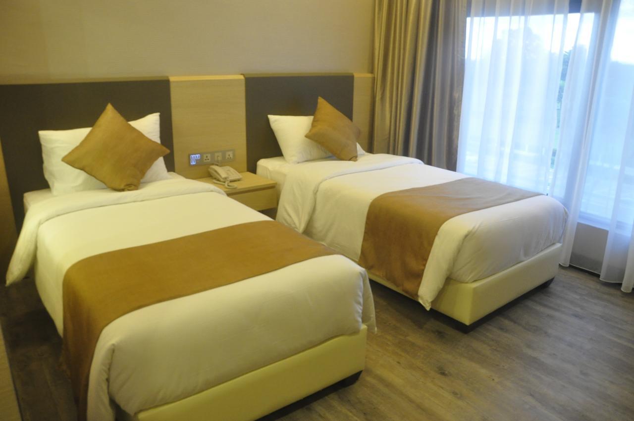 Geobay Hotel Johor Bahru Esterno foto