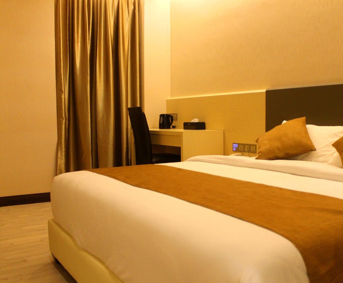 Geobay Hotel Johor Bahru Esterno foto