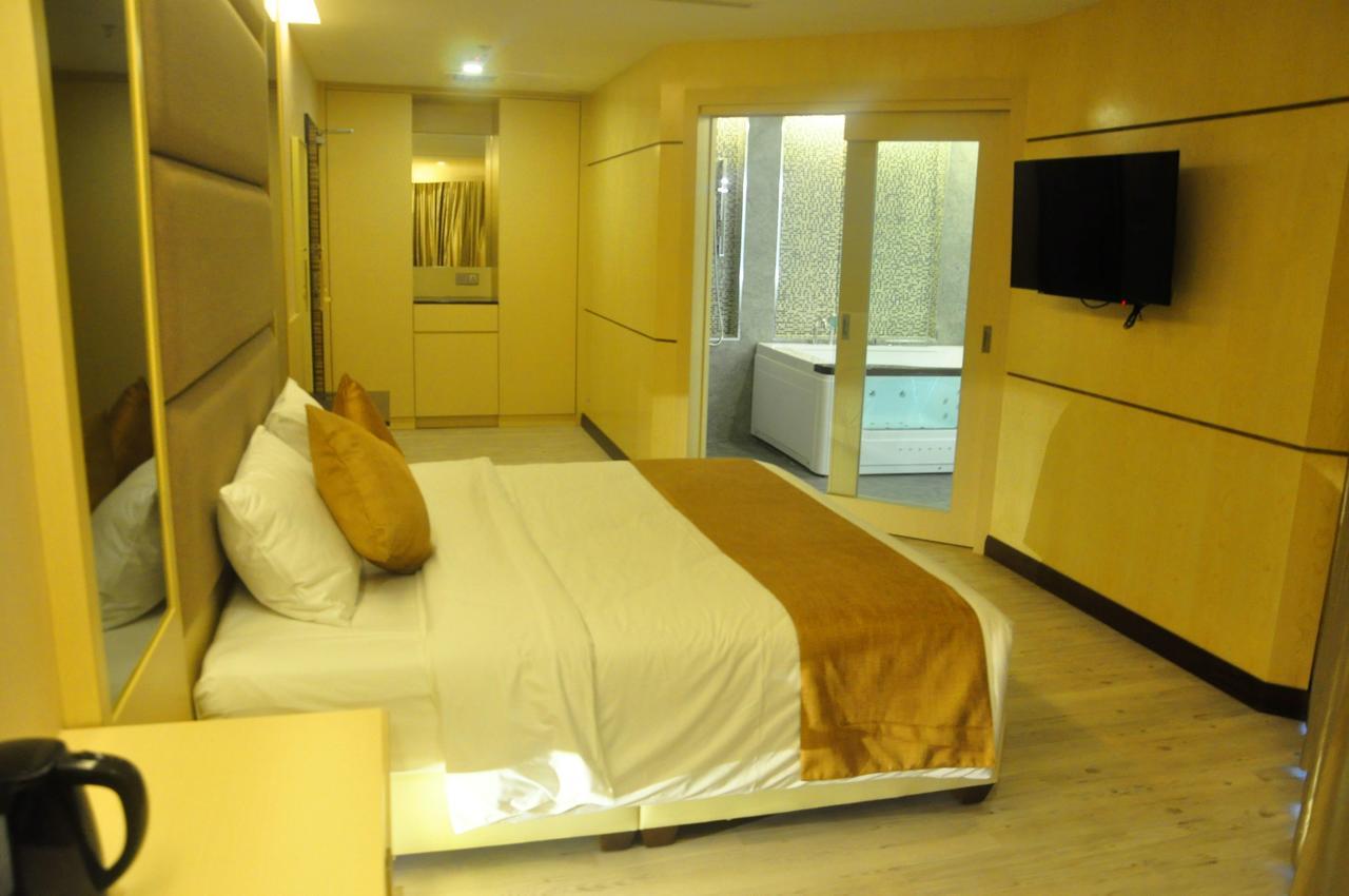 Geobay Hotel Johor Bahru Esterno foto