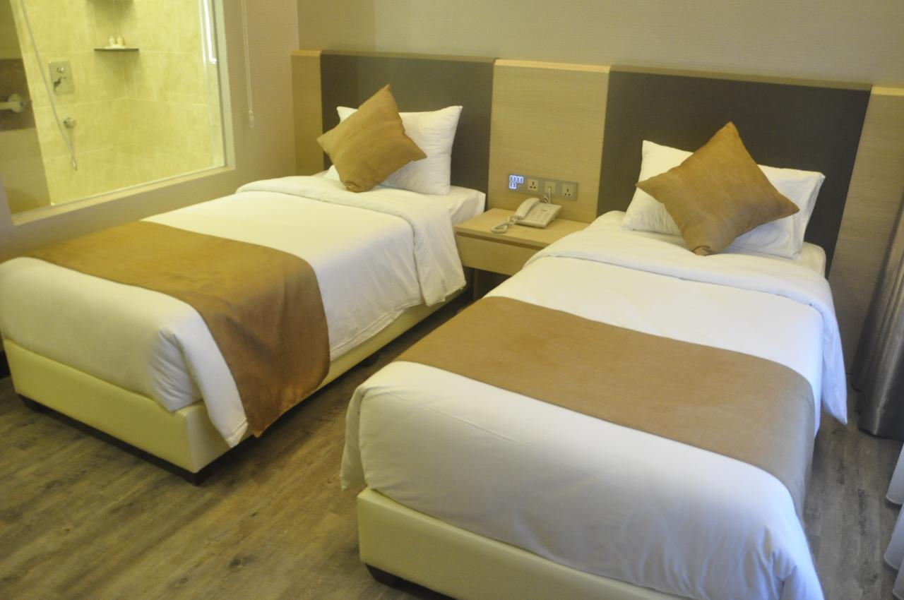 Geobay Hotel Johor Bahru Esterno foto