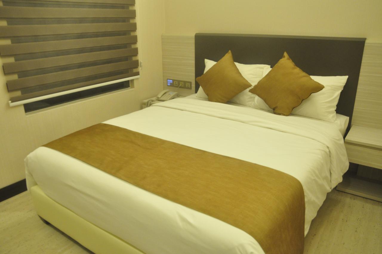 Geobay Hotel Johor Bahru Esterno foto