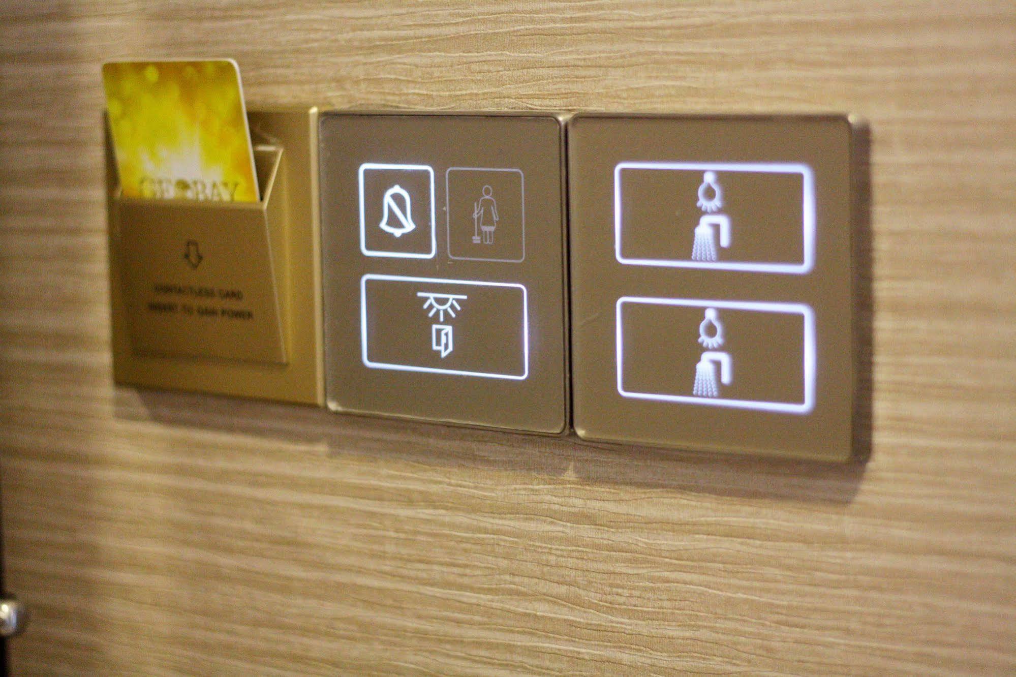 Geobay Hotel Johor Bahru Esterno foto